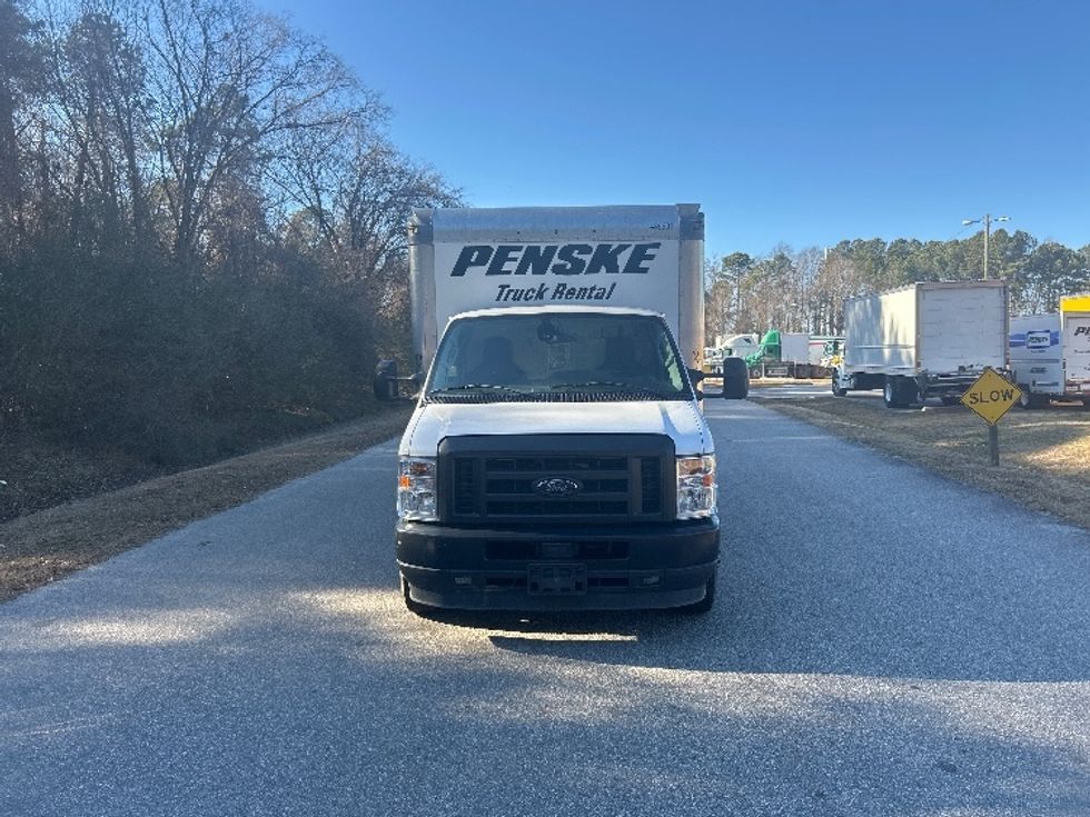 Light Duty Box Truck-Light and Medium Duty Trucks-Ford-2022-E350-Mebane-NC-76,511\n\t\tmiles-$ 41,750 - Image 2