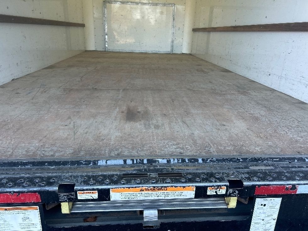 Light Duty Box Truck-Light and Medium Duty Trucks-Ford-2022-E350-Mebane-NC-76,511\n\t\tmiles-$ 41,750 - Image 9