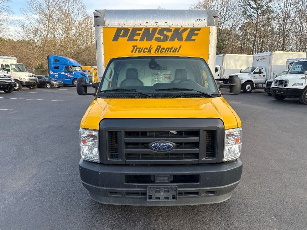 Light Duty Box Truck-Light and Medium Duty Trucks-Ford-2022-E350-Mebane-NC-88,654\n\t\tmiles-$ 31,000 - Image 2