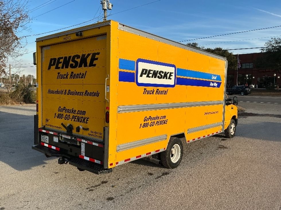 Light Duty Box Truck-Light and Medium Duty Trucks-Ford-2022-E350-Mebane-NC-90,315\n\t\tmiles-$ 35,000 - Image 13