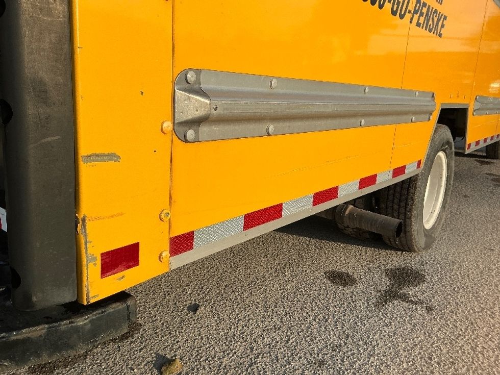 Light Duty Box Truck-Light and Medium Duty Trucks-Ford-2022-E350-Mebane-NC-90,315\n\t\tmiles-$ 35,000 - Image 27