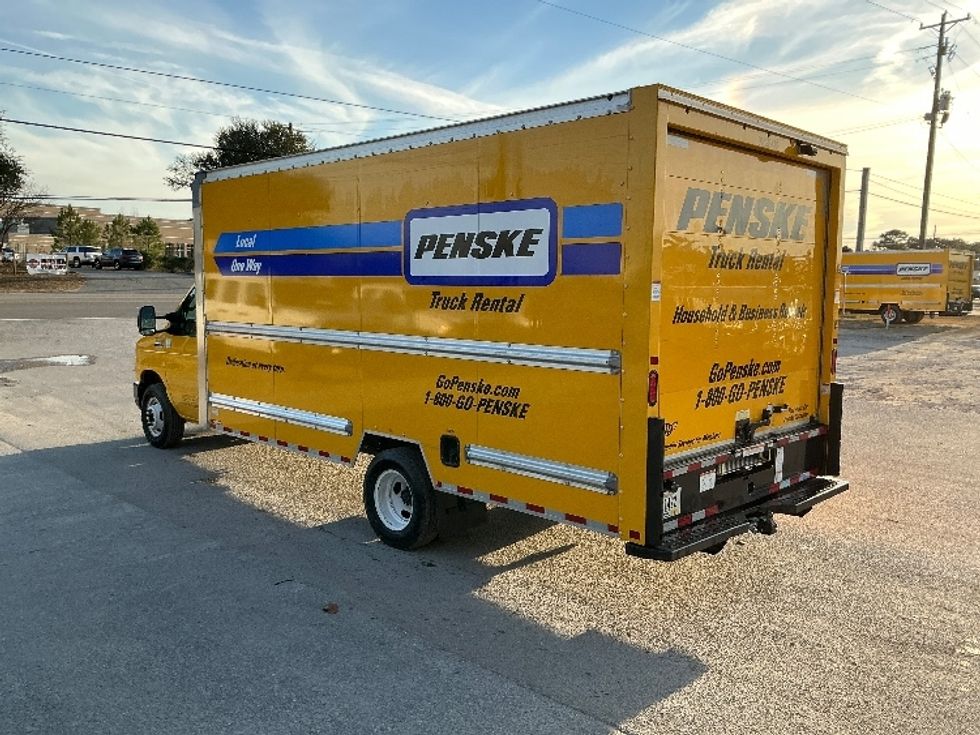 Light Duty Box Truck-Light and Medium Duty Trucks-Ford-2022-E350-Mebane-NC-90,315\n\t\tmiles-$ 35,000 - Image 6