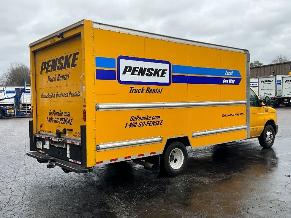 Light Duty Box Truck-Light and Medium Duty Trucks-Ford-2022-E350-Mebane-NC-96,523\n\t\tmiles-$ 30,000 - Image 13