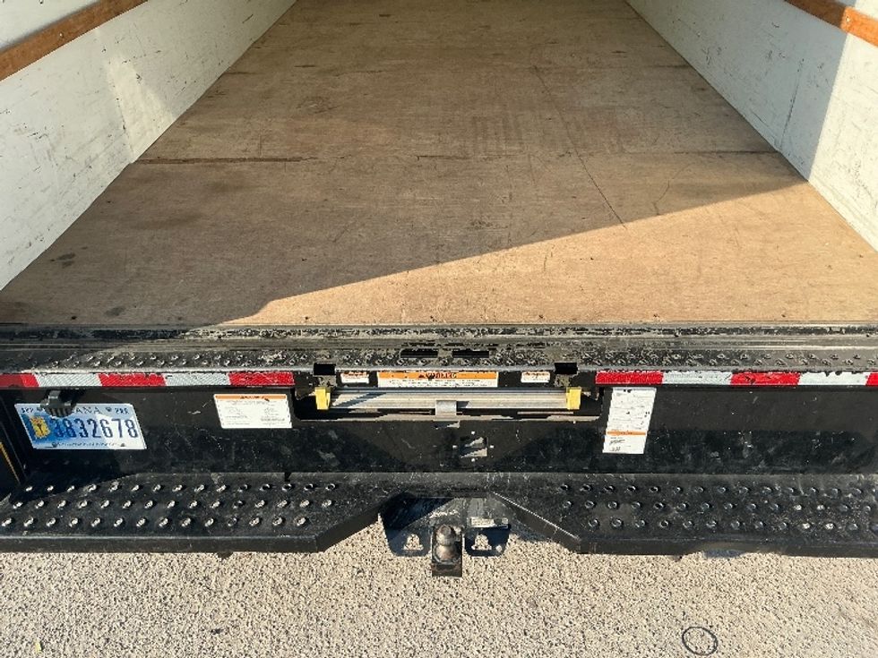 Light Duty Box Truck-Light and Medium Duty Trucks-Ford-2022-E350-Mebane-NC-97,630\n\t\tmiles-$ 30,000 - Image 8