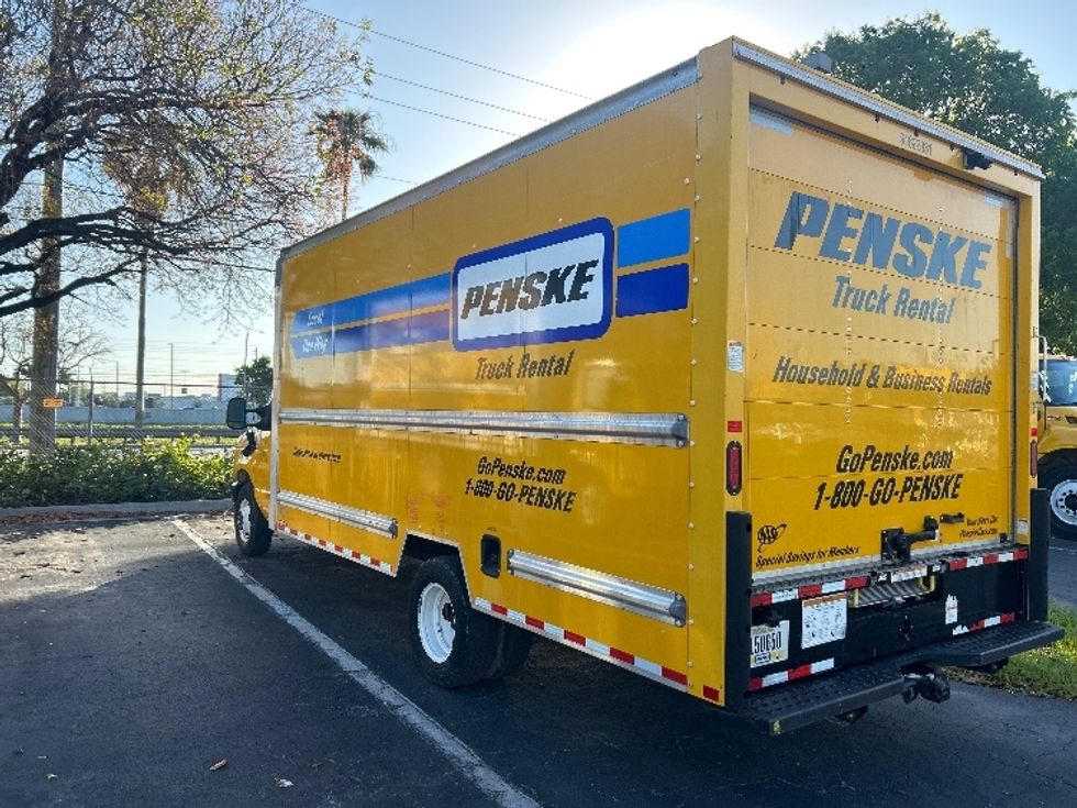 Light Duty Box Truck-Light and Medium Duty Trucks-Ford-2022-E350-Medley-FL-122,806\n\t\tmiles-$ 23,000 - Image 6
