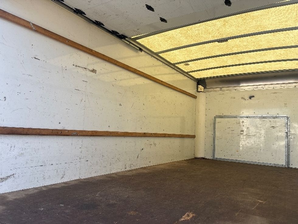 Light Duty Box Truck-Light and Medium Duty Trucks-Ford-2022-E350-Medley-FL-93,114\n\t\tmiles-$ 30,000 - Image 11