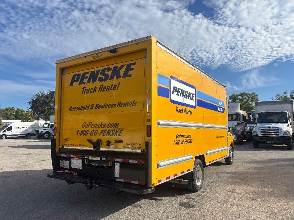 Light Duty Box Truck-Light and Medium Duty Trucks-Ford-2022-E350-Medley-FL-93,114\n\t\tmiles-$ 30,000 - Image 13