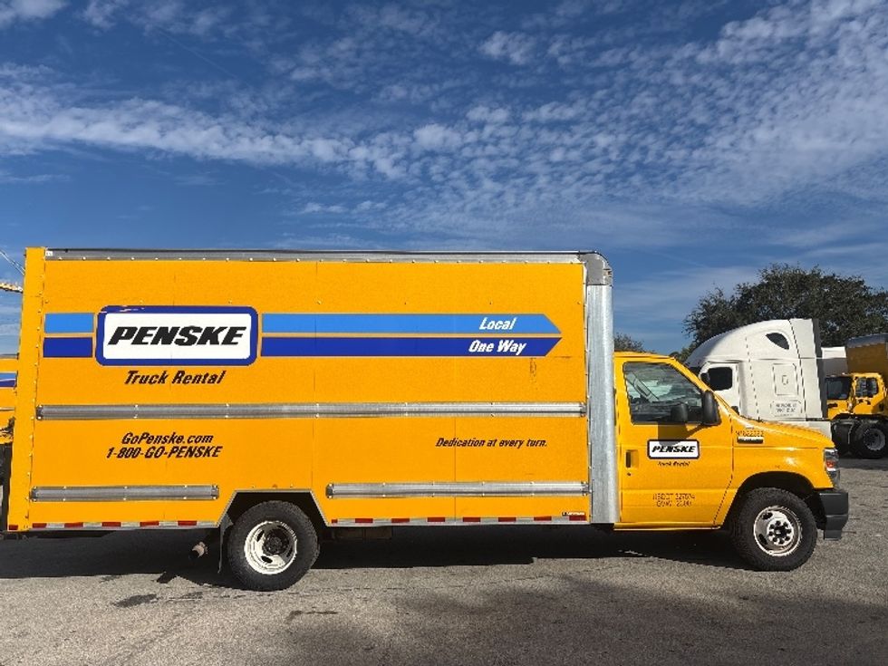 Light Duty Box Truck-Light and Medium Duty Trucks-Ford-2022-E350-Medley-FL-93,114\n\t\tmiles-$ 30,000 - Image 15