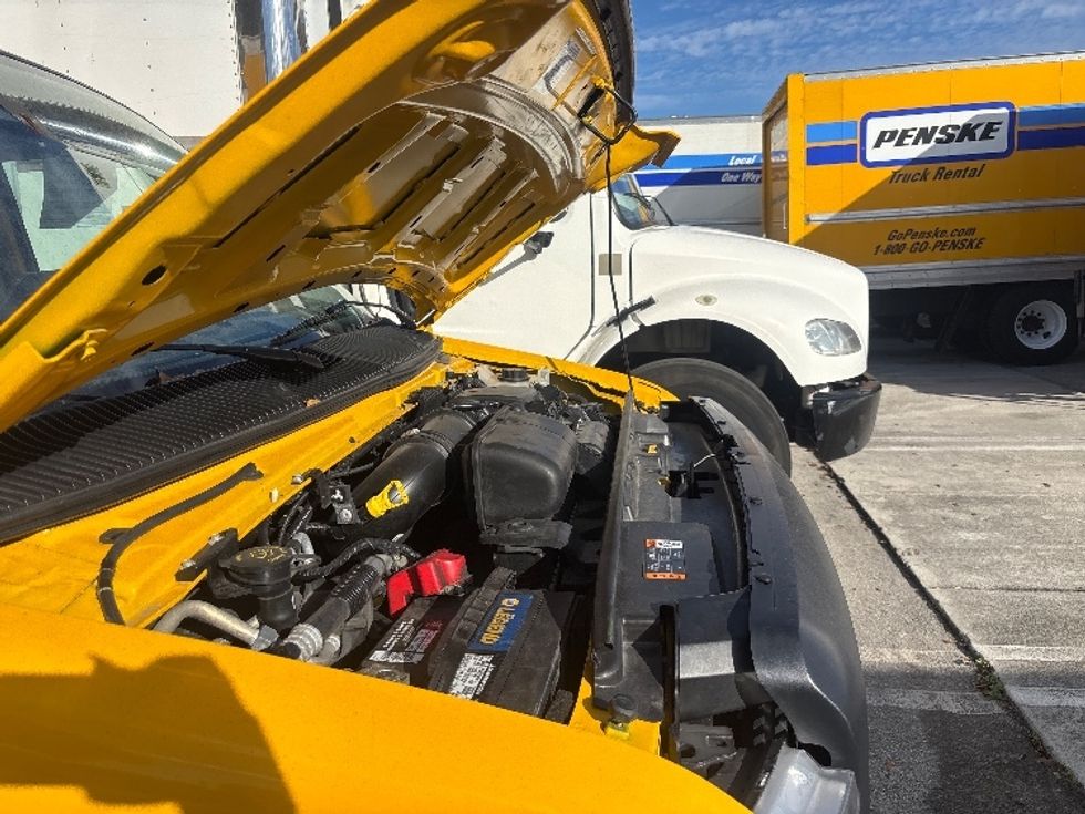 Light Duty Box Truck-Light and Medium Duty Trucks-Ford-2022-E350-Medley-FL-93,114\n\t\tmiles-$ 30,000 - Image 23