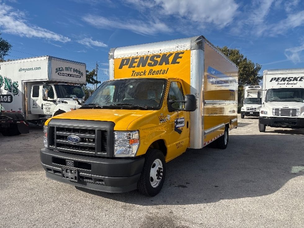 Light Duty Box Truck-Light and Medium Duty Trucks-Ford-2022-E350-Medley-FL-93,114\n\t\tmiles-$ 30,000 - Image 3