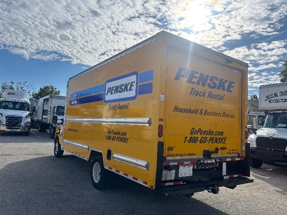 Light Duty Box Truck-Light and Medium Duty Trucks-Ford-2022-E350-Medley-FL-93,114\n\t\tmiles-$ 30,000 - Image 6