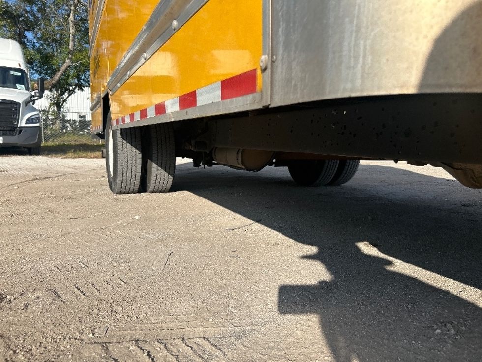 Light Duty Box Truck-Light and Medium Duty Trucks-Ford-2022-E350-Melbourne-FL-90,961\n\t\tmiles-$ 30,250 - Image 14