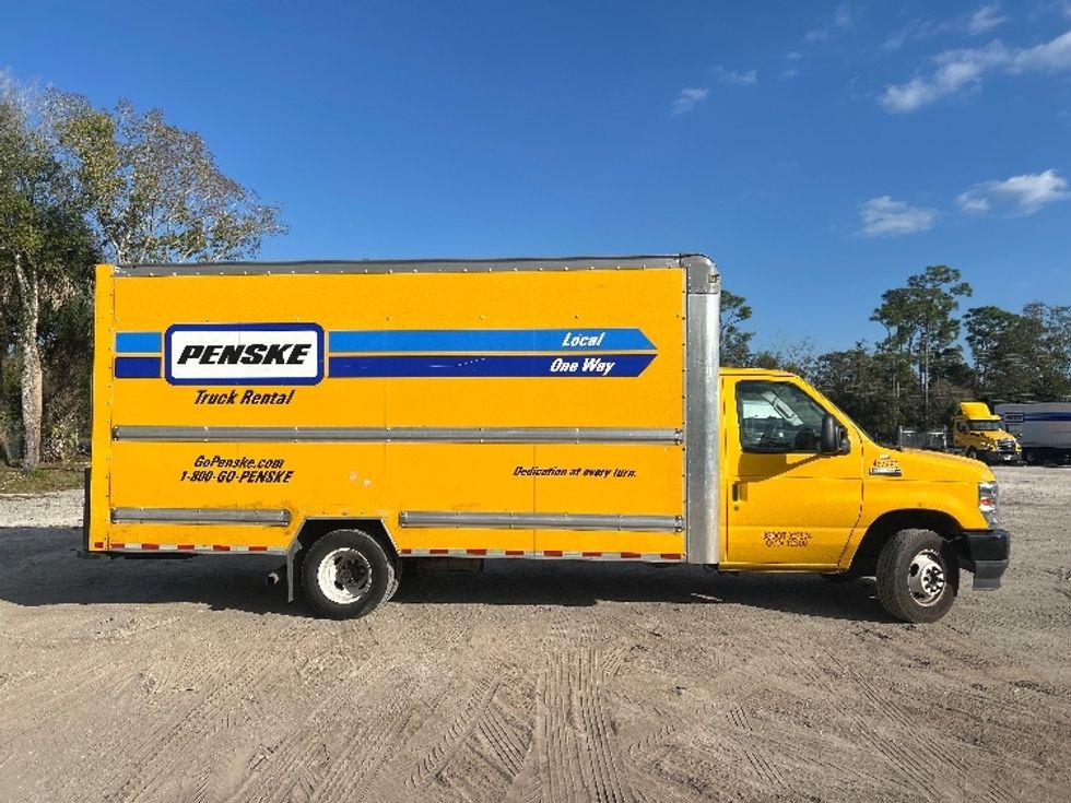 Light Duty Box Truck-Light and Medium Duty Trucks-Ford-2022-E350-Melbourne-FL-90,961\n\t\tmiles-$ 30,250 - Image 15