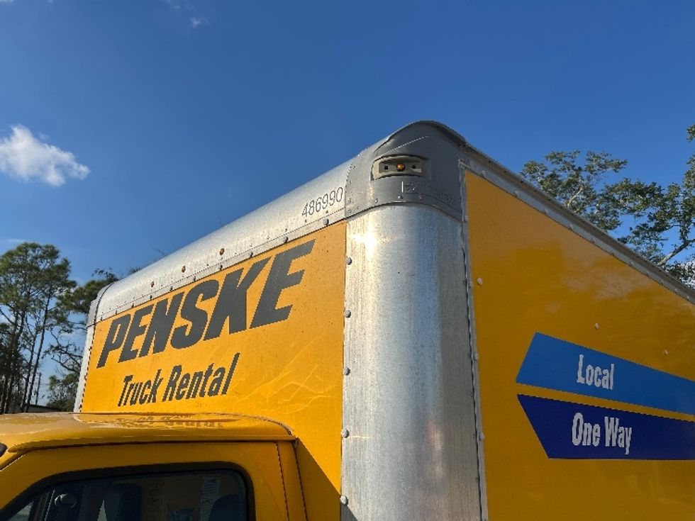 Light Duty Box Truck-Light and Medium Duty Trucks-Ford-2022-E350-Melbourne-FL-90,961\n\t\tmiles-$ 30,250 - Image 32