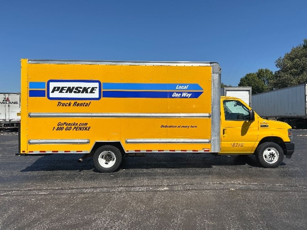 Light Duty Box Truck-Light and Medium Duty Trucks-Ford-2022-E350-Memphis-TN-103,233\n\t\tmiles-$ 26,000 - Image 14