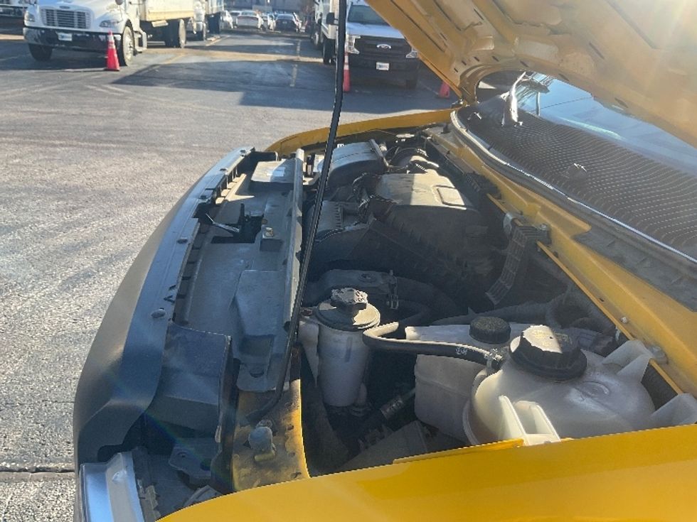 Light Duty Box Truck-Light and Medium Duty Trucks-Ford-2022-E350-Memphis-TN-106,725\n\t\tmiles-$ 29,750 - Image 24