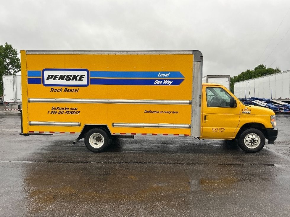 Light Duty Box Truck-Light and Medium Duty Trucks-Ford-2022-E350-Memphis-TN-122,449\n\t\tmiles-$ 23,000 - Image 15