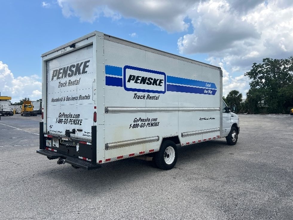 Light Duty Box Truck-Light and Medium Duty Trucks-Ford-2022-E350-Miami-FL-122,460\n\t\tmiles-$ 27,500 - Image 12