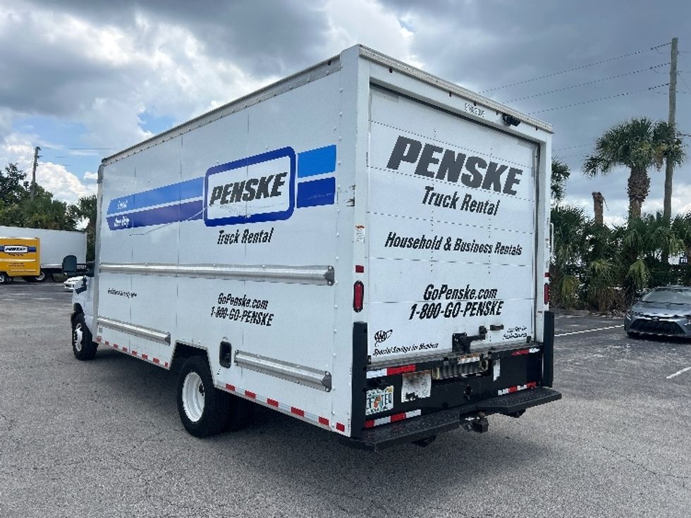 Light Duty Box Truck-Light and Medium Duty Trucks-Ford-2022-E350-Miami-FL-122,460\n\t\tmiles-$ 27,500 - Image 5