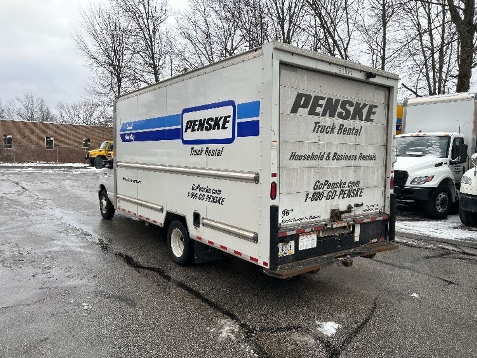 Light Duty Box Truck-Light and Medium Duty Trucks-Ford-2022-E350-Middlefield-OH-100,405\n\t\tmiles-$ 30,500 - Image 5