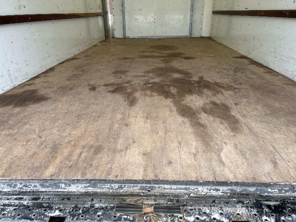 Light Duty Box Truck-Light and Medium Duty Trucks-Ford-2022-E350-Middlefield-OH-100,405\n\t\tmiles-$ 30,500 - Image 8