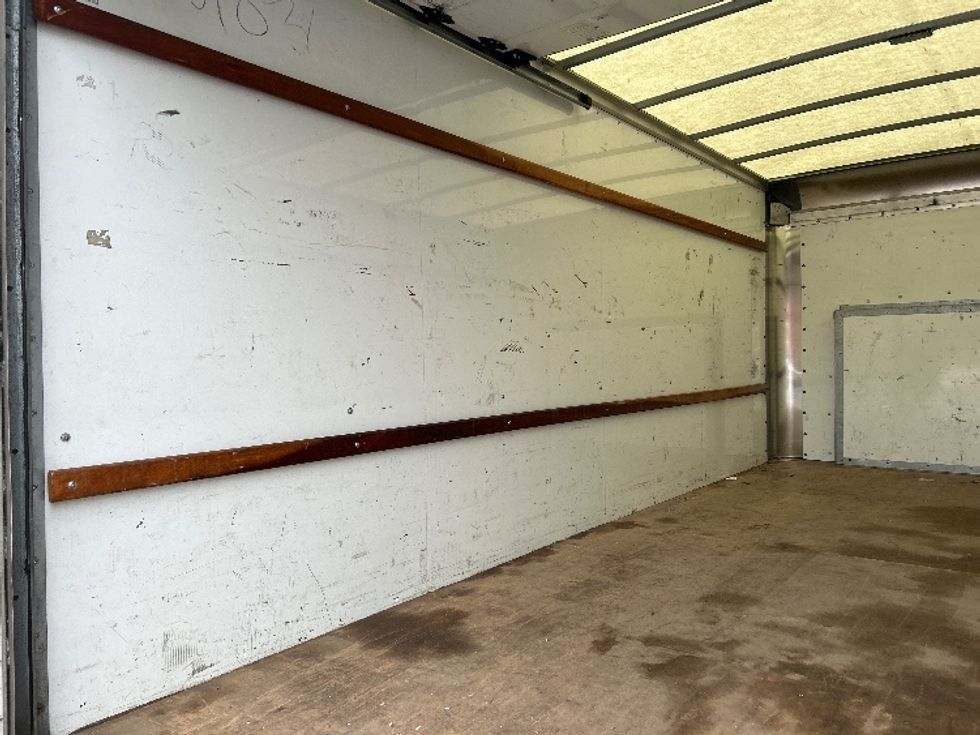 Light Duty Box Truck-Light and Medium Duty Trucks-Ford-2022-E350-Middlefield-OH-100,405\n\t\tmiles-$ 30,500 - Image 9