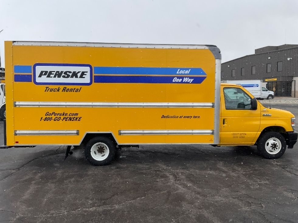Light Duty Box Truck-Light and Medium Duty Trucks-Ford-2022-E350-Middlefield-OH-103,616\n\t\tmiles-$ 26,500 - Image 14