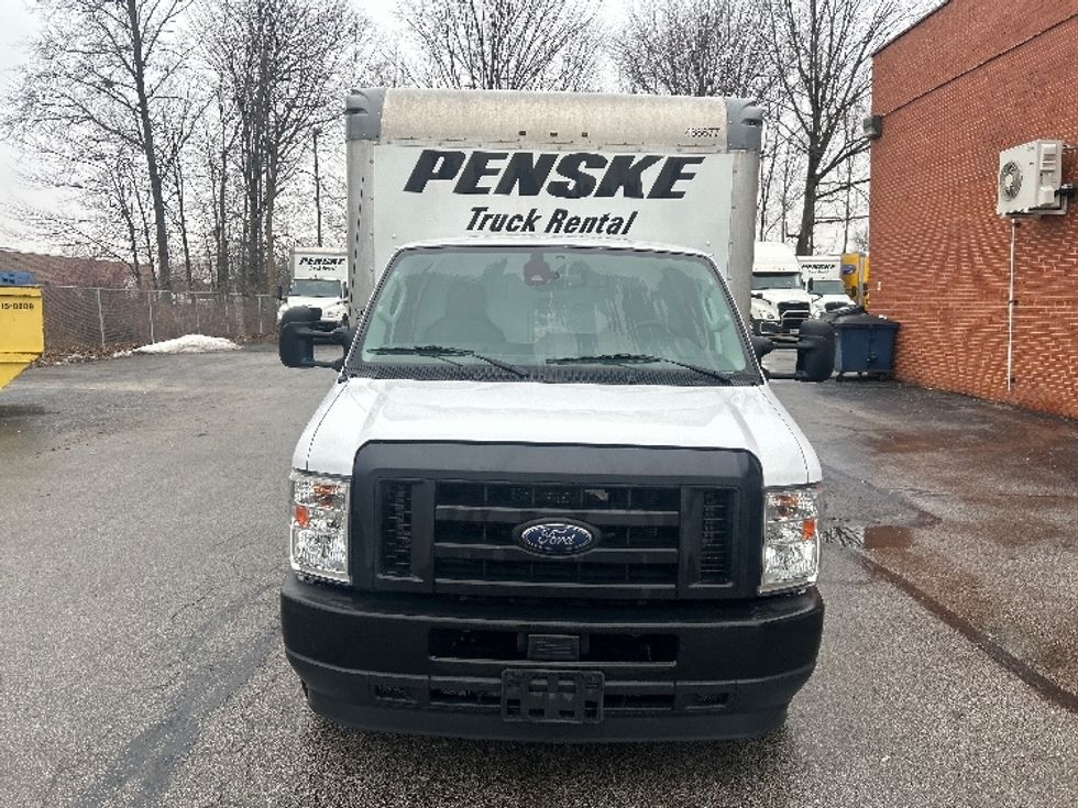 Light Duty Box Truck-Light and Medium Duty Trucks-Ford-2022-E350-Middlefield-OH-104,635\n\t\tmiles-$ 29,750 - Image 2