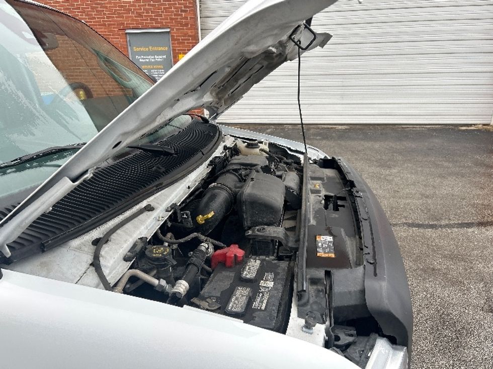 Light Duty Box Truck-Light and Medium Duty Trucks-Ford-2022-E350-Middlefield-OH-104,635\n\t\tmiles-$ 29,750 - Image 20