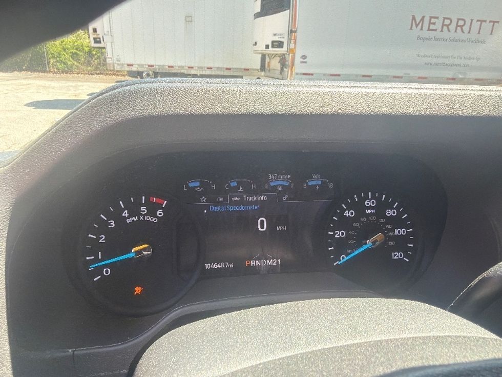 Light Duty Box Truck-Light and Medium Duty Trucks-Ford-2022-E350-Middlefield-OH-104,808\n\t\tmiles-$ 25,250 - Image 15