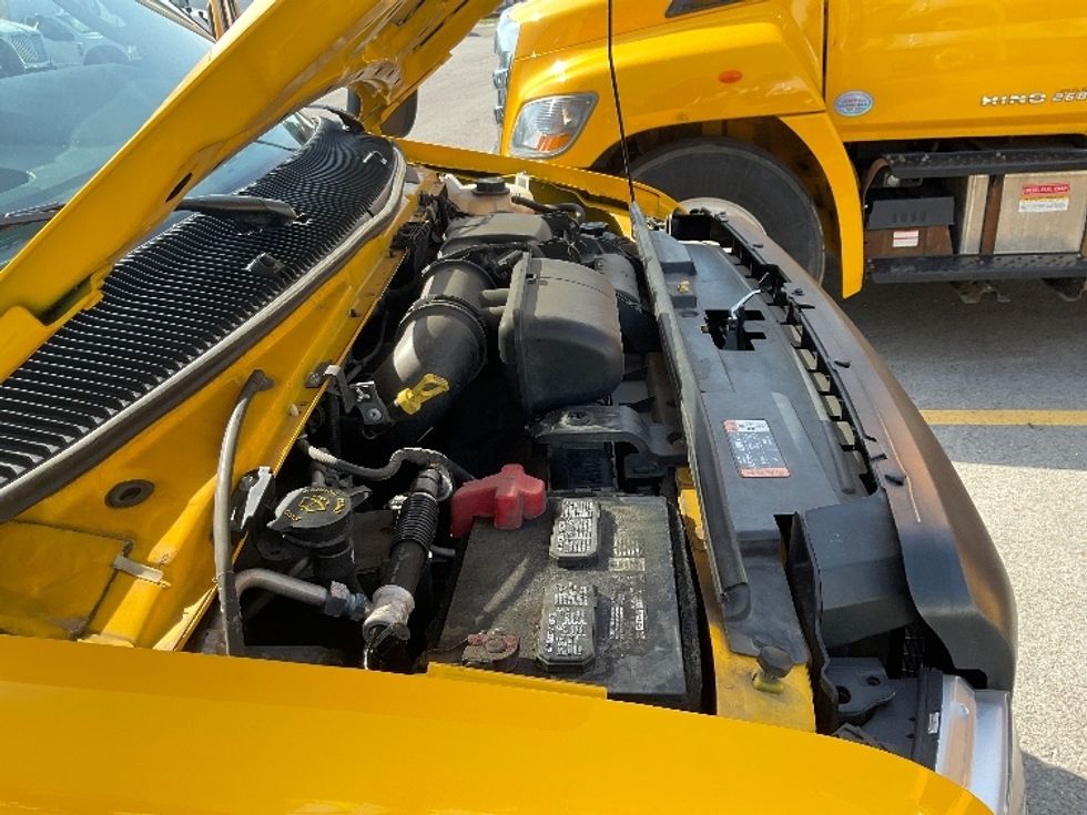 Light Duty Box Truck-Light and Medium Duty Trucks-Ford-2022-E350-Middlefield-OH-106,531\n\t\tmiles-$ 26,500 - Image 22