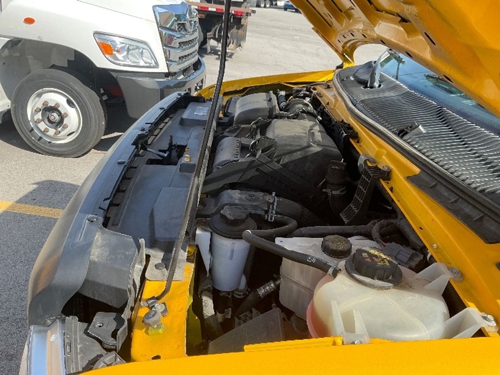 Light Duty Box Truck-Light and Medium Duty Trucks-Ford-2022-E350-Middlefield-OH-106,531\n\t\tmiles-$ 26,500 - Image 23