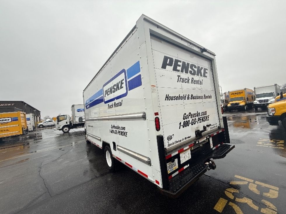 Light Duty Box Truck-Light and Medium Duty Trucks-Ford-2022-E350-Middlefield-OH-109,209\n\t\tmiles-$ 29,000 - Image 6