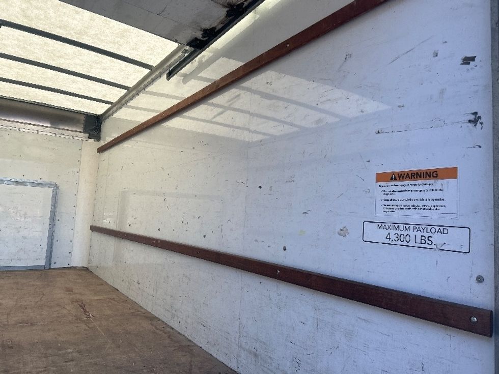 Light Duty Box Truck-Light and Medium Duty Trucks-Ford-2022-E350-Middlefield-OH-90,944\n\t\tmiles-$ 31,500 - Image 12