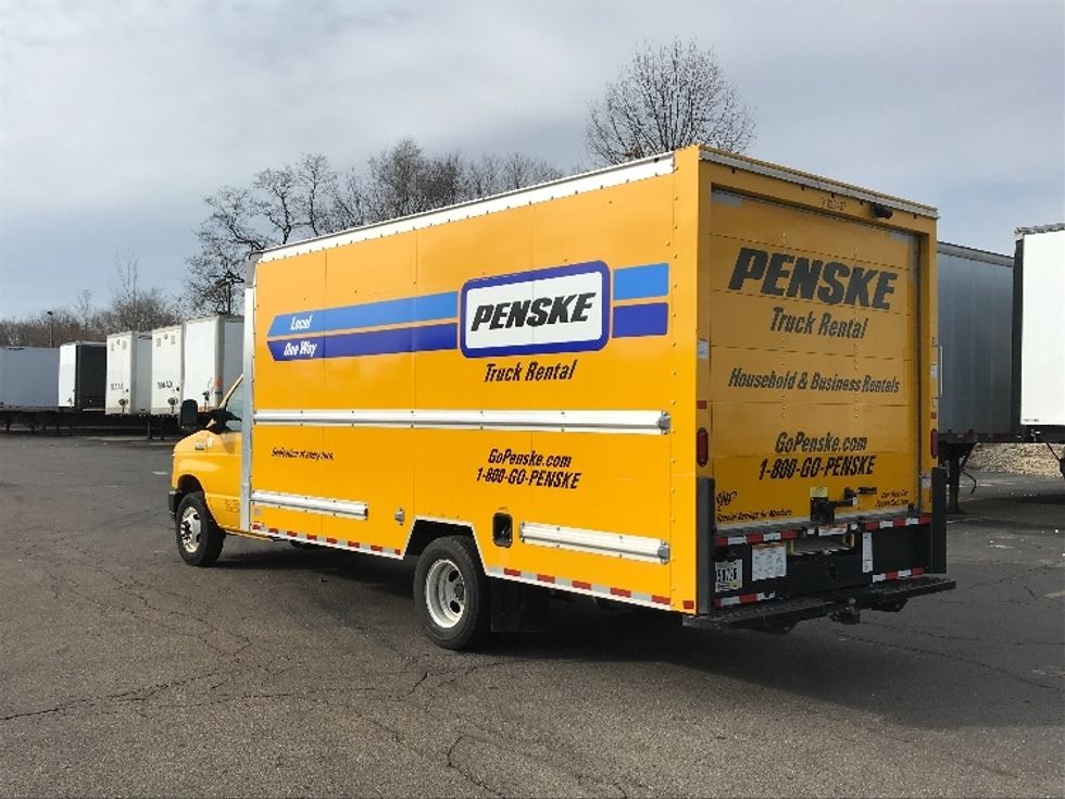 Light Duty Box Truck-Light and Medium Duty Trucks-Ford-2022-E350-Middlefield-OH-91,000\n\t\tmiles-$ 28,750 - Image 6