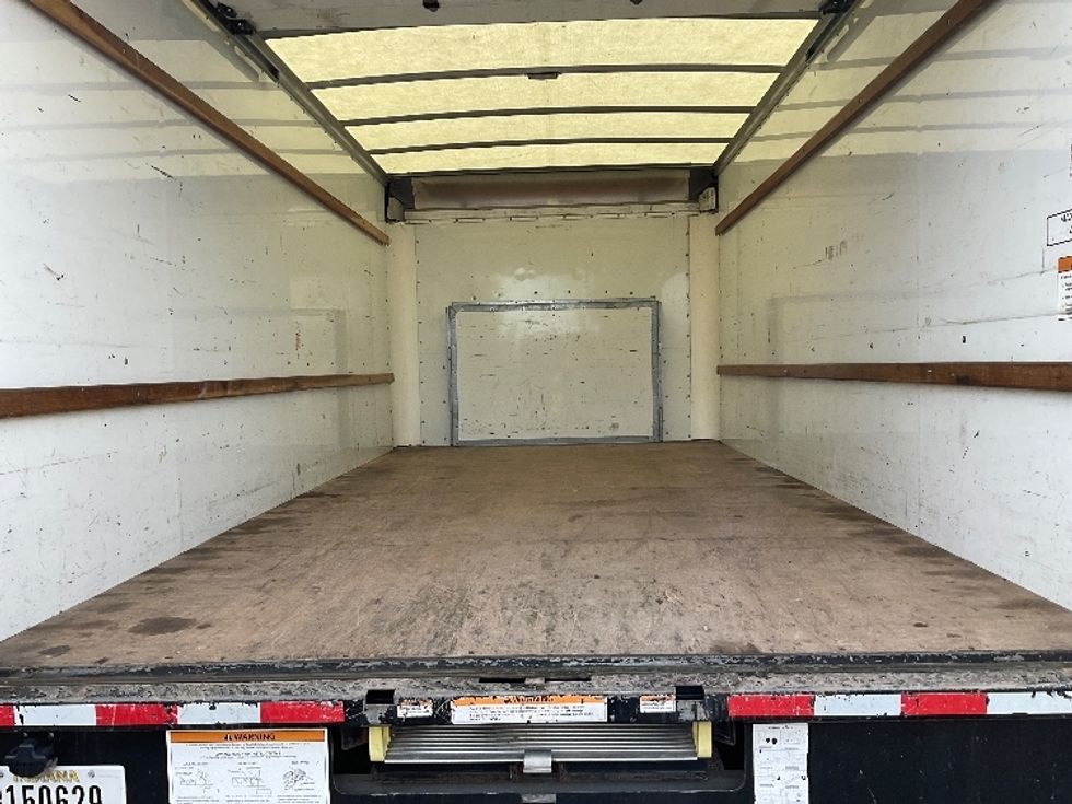 Light Duty Box Truck-Light and Medium Duty Trucks-Ford-2022-E350-Middlefield-OH-91,507\n\t\tmiles-$ 28,500 - Image 8