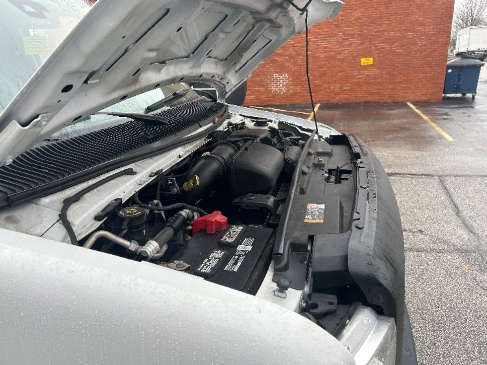 Light Duty Box Truck-Light and Medium Duty Trucks-Ford-2022-E350-Middlefield-OH-92,573\n\t\tmiles-$ 31,250 - Image 20