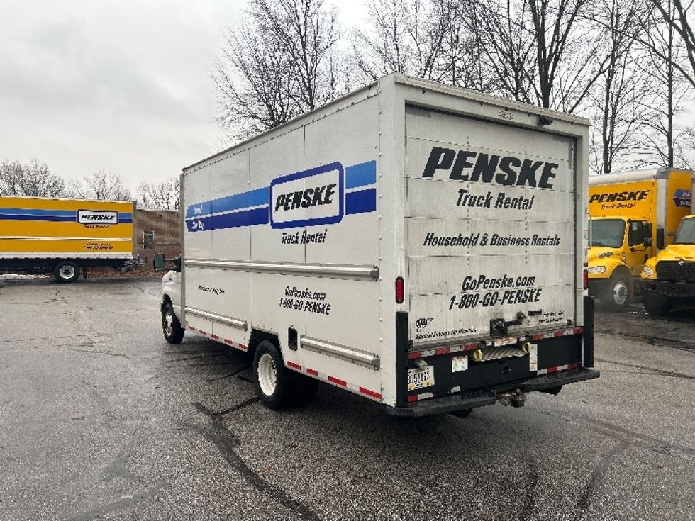Light Duty Box Truck-Light and Medium Duty Trucks-Ford-2022-E350-Middlefield-OH-92,573\n\t\tmiles-$ 31,250 - Image 5