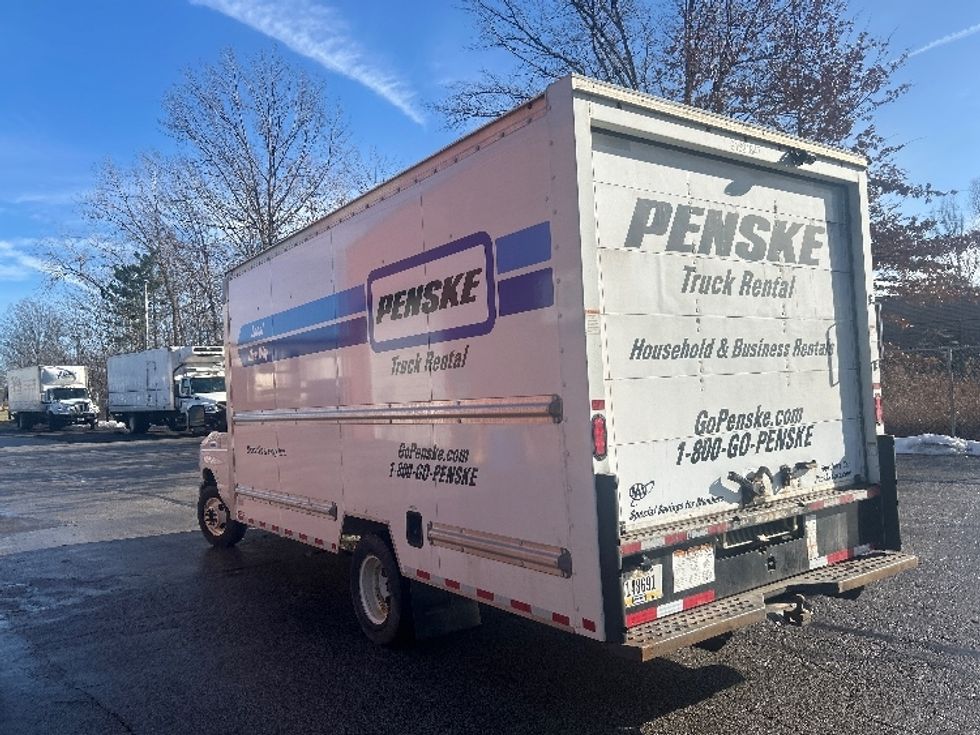 Light Duty Box Truck-Light and Medium Duty Trucks-Ford-2022-E350-Middlefield-OH-92,973\n\t\tmiles-$ 31,250 - Image 6