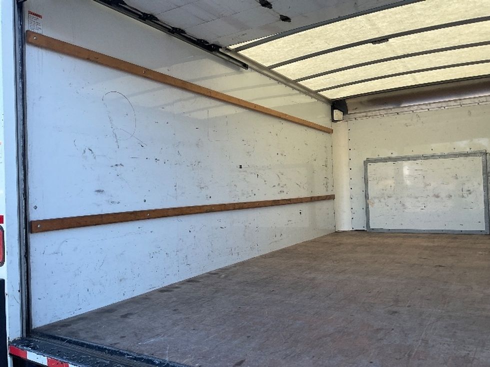 Light Duty Box Truck-Light and Medium Duty Trucks-Ford-2022-E350-Middlefield-OH-98,720\n\t\tmiles-$ 30,500 - Image 11