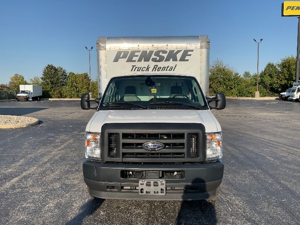 Light Duty Box Truck-Light and Medium Duty Trucks-Ford-2022-E350-Middlefield-OH-98,720\n\t\tmiles-$ 30,500 - Image 2
