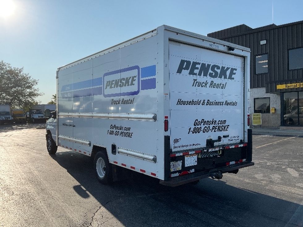 Light Duty Box Truck-Light and Medium Duty Trucks-Ford-2022-E350-Middlefield-OH-98,720\n\t\tmiles-$ 30,500 - Image 6