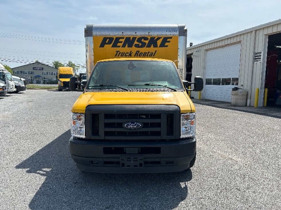 Light Duty Box Truck-Light and Medium Duty Trucks-Ford-2022-E350-Milford-DE-71,795\n\t\tmiles-$ 29,750 - Image 2