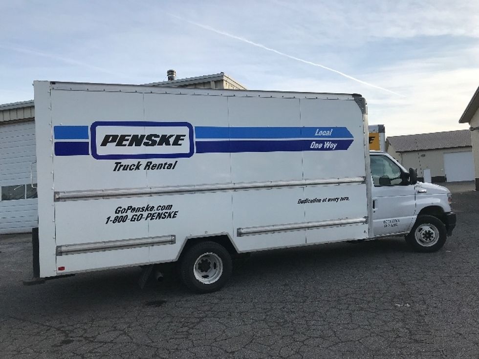 Light Duty Box Truck-Light and Medium Duty Trucks-Ford-2022-E350-Milford-DE-96,357\n\t\tmiles-$ 35,500 - Image 15