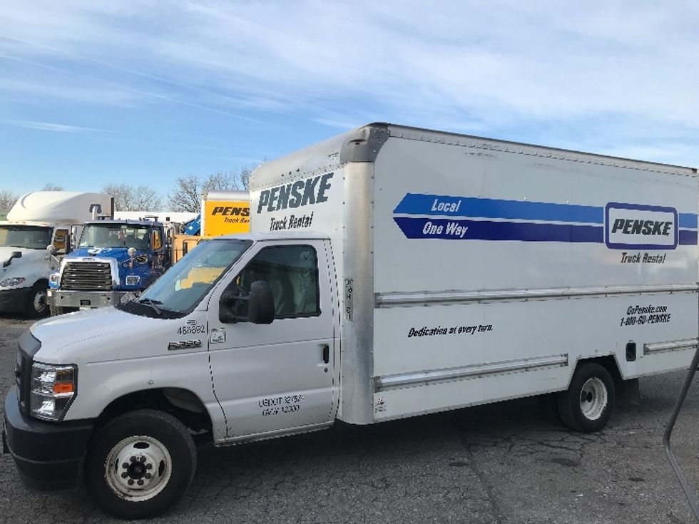 Light Duty Box Truck-Light and Medium Duty Trucks-Ford-2022-E350-Milford-DE-96,357\n\t\tmiles-$ 35,500 - Image 4
