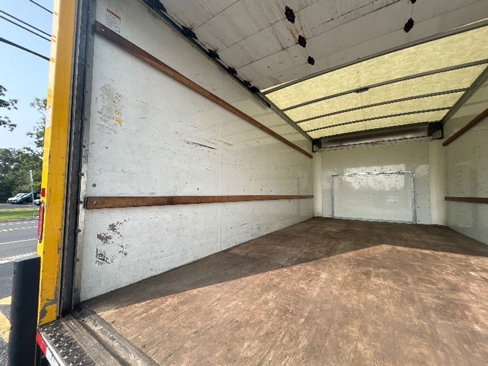 Light Duty Box Truck-Light and Medium Duty Trucks-Ford-2022-E350-Millville-NJ-102,511\n\t\tmiles-$ 24,750 - Image 11