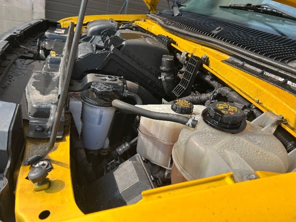 Light Duty Box Truck-Light and Medium Duty Trucks-Ford-2022-E350-Millville-NJ-102,511\n\t\tmiles-$ 24,750 - Image 24