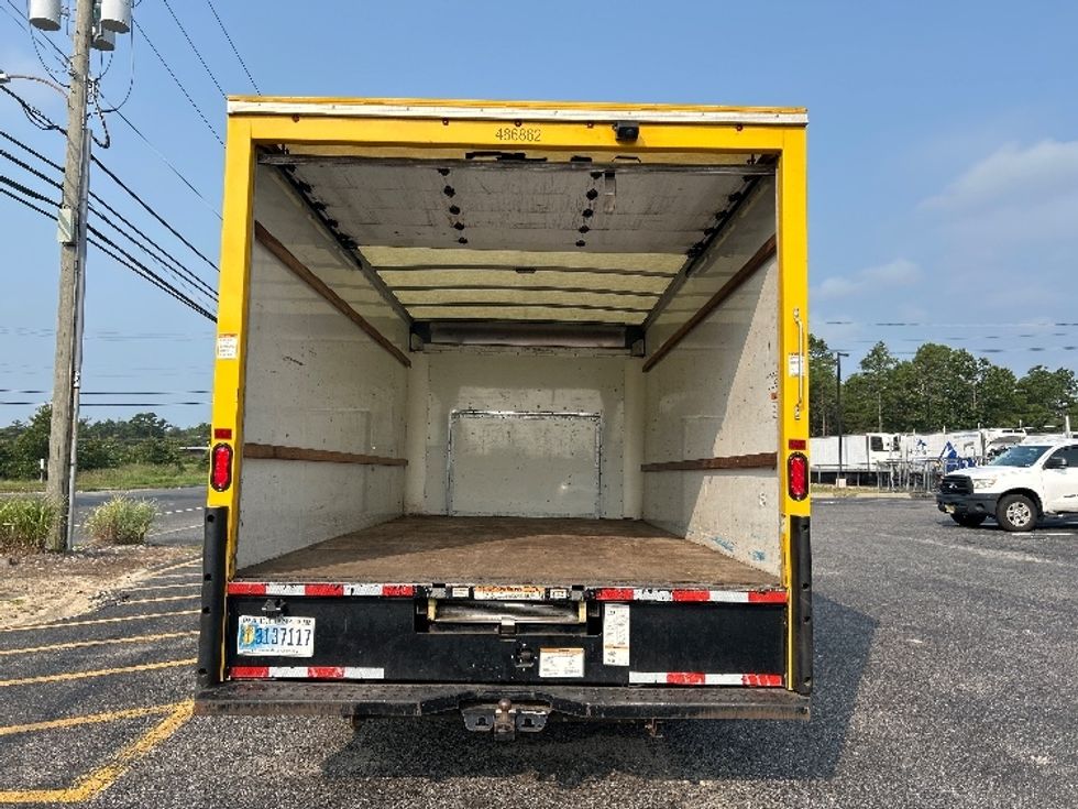 Light Duty Box Truck-Light and Medium Duty Trucks-Ford-2022-E350-Millville-NJ-102,511\n\t\tmiles-$ 24,750 - Image 8