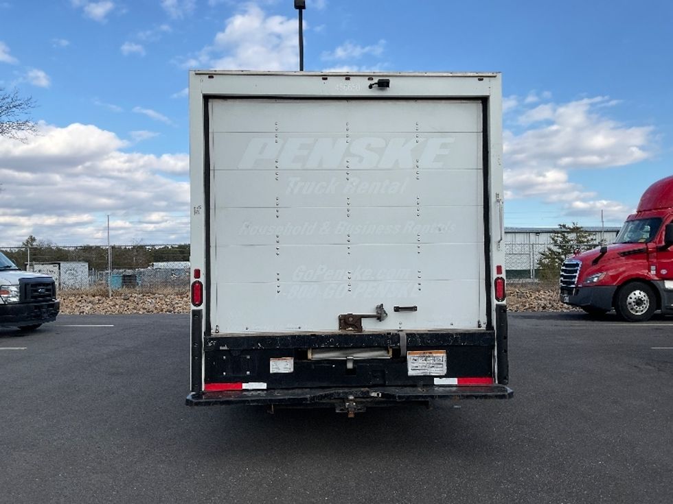 Light Duty Box Truck-Light and Medium Duty Trucks-Ford-2022-E350-Millville-NJ-89,160\n\t\tmiles-$ 31,250 - Image 7