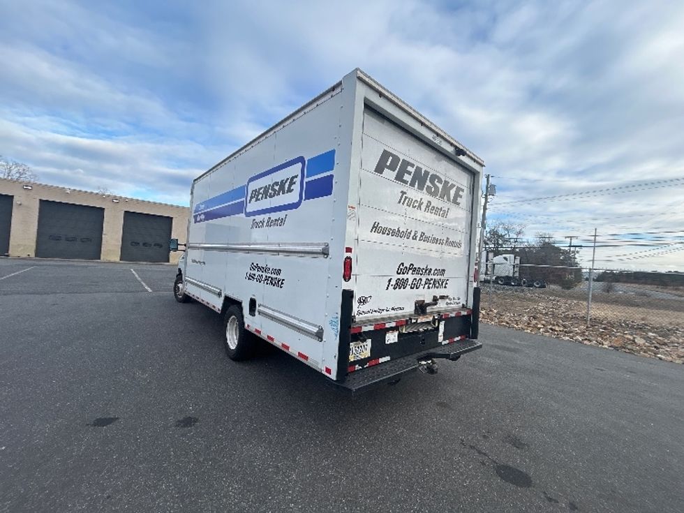 Light Duty Box Truck-Light and Medium Duty Trucks-Ford-2022-E350-Millville-NJ-99,652\n\t\tmiles-$ 30,000 - Image 6